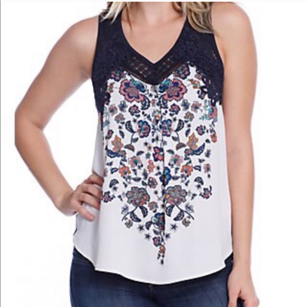 TAYLOR & SAGE: blouse